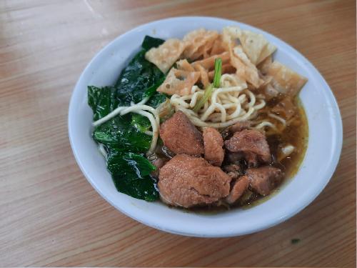 Mie Ayam, Patar Lor Ngaresrejo No.9