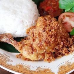 Paket Nasi Ayam Paha Serundeng