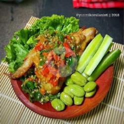 Ayam Sambal Pete