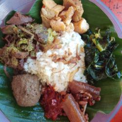 Nasi Sayur Bestik Daging Sapi