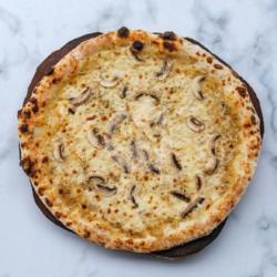 Royal Truffle Pizza