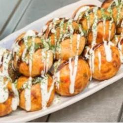 Takoyaki Gurita  Taburan Keju / Kulit Ikan