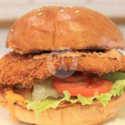 Spicy Crispy Chicken Burger