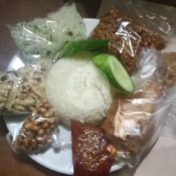 Nasi Uduk Jawara Ayam Ungkeb