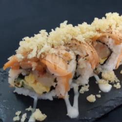 Crispy Salmon Roll