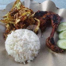 Nasi Ayam Panggang/goreng