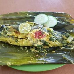 Nasi Ikan Bawal/ Mas Bakar