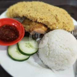 Nasi Ayam Goreng Kremesan