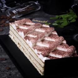 Tiramisu Cake