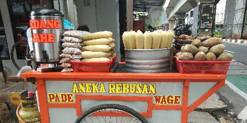 Aneka Rebusan (Jagung, Kacang, Pisang, Ubi & Wedang Jahe), Jl.Jembatan Selatan