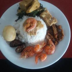 Nasi   Udang   Telur   Sayur   Tempe   Tahu