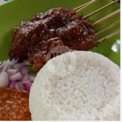 Nasi Sate Daging Sapi