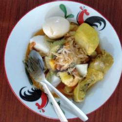 Lontong Sayur Kumplit