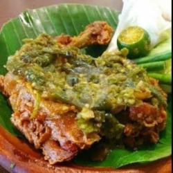 Ayam Sambel Ijo