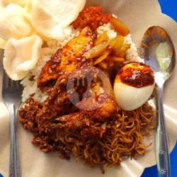 Nasi Putih Ayam Kecap   Telur Balado