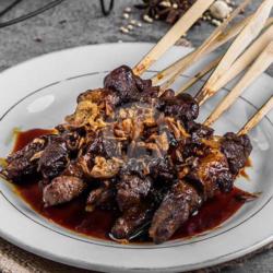 20 Sate Kambing Bumbu Kacang.