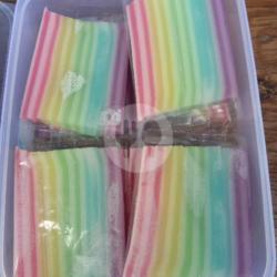 Kue Lapis Pelangi