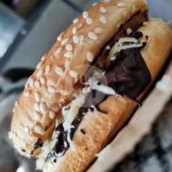 Burger Coklat Keju