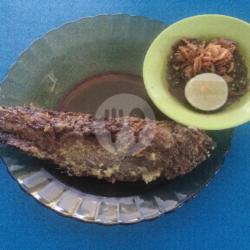 Ikan Grapu Bakar Besar   Nasi