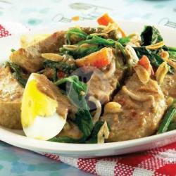 Gado - Gado Telor   Lontong