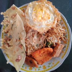 Nasi Pecel Lauk Telur Ceplok