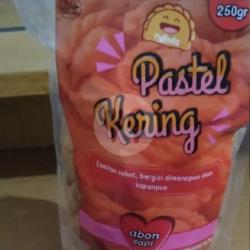 Pastel Kering Isi Abon Sapi - Ryfada