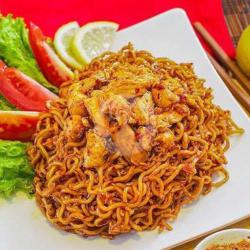 Indomie Goreng Topping Slice Beef