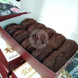 Brownies Balok Lumer 1 Box Isi 10pc