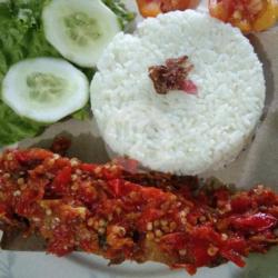 Nasi Lele Geprek Paket Irit