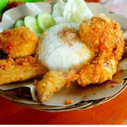 Paket Nasi Ayam   Tempe Geprek