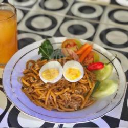 Mie Gomak Goreng Balige