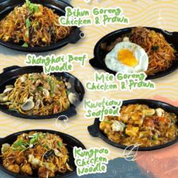 Bihun Goreng Chicken Prawn