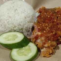 Ayam Geprek Sultan   Nasi Air Mineral