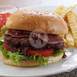 Beef Bacon Burger