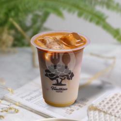 Es Kopi Susu Rhum