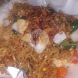 Indomie Goreng Tumis