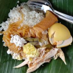 Nasi Liwet Ayam Suwir Telur Utuh