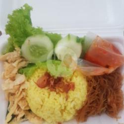 Nasi Kuning Bihun Goreng