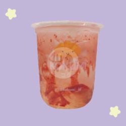 Strawberry Lychee Lemonade