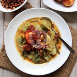 Lontong Sayur   Telur Dadar