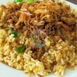 Nasi Goreng Telur Dadar Ayam Goreng.