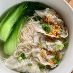 Dumpling Noodle Soup