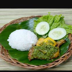 Ayam Cabe Ijo Jumbo   Nasi