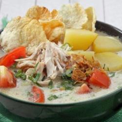 Soto Ayam Betawi (kuah Santan)