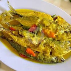 Ikan Kembung Bumbu Kuning