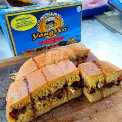 Kismis Kacang Coklat Susu