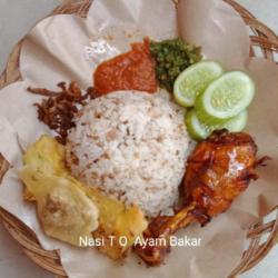 Nasi To   Ayam Bakar