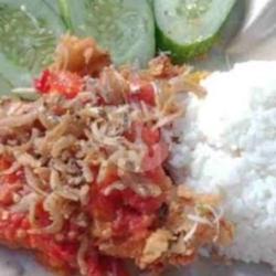 Ayam Geprek Krispy Nasi Sambal Teri Tahu Tempe