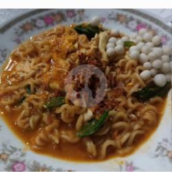 Mie Nyemek Bakso Sosis