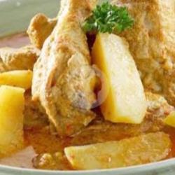 Ayam Gulai Kentang